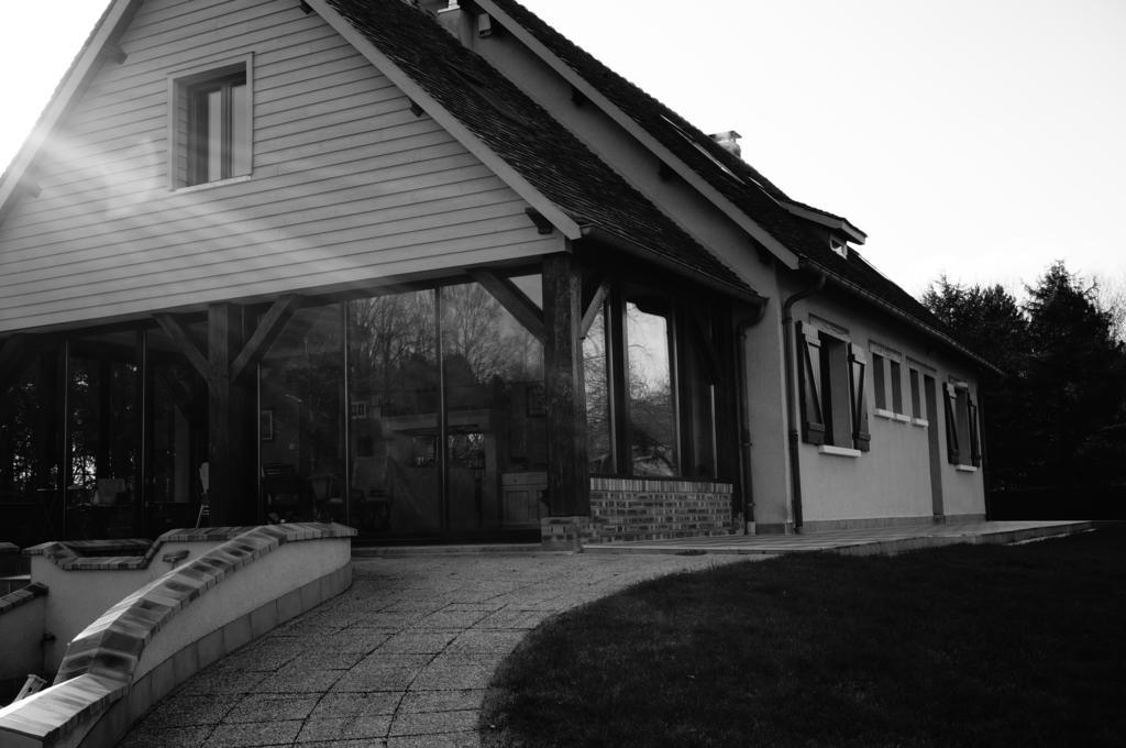Le Petit Chaton Parigné-lʼÉvêque Exterior foto
